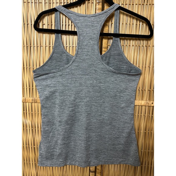 GAP Fit Women’s Top Medium Gray Athletic - Picture 4 of 7